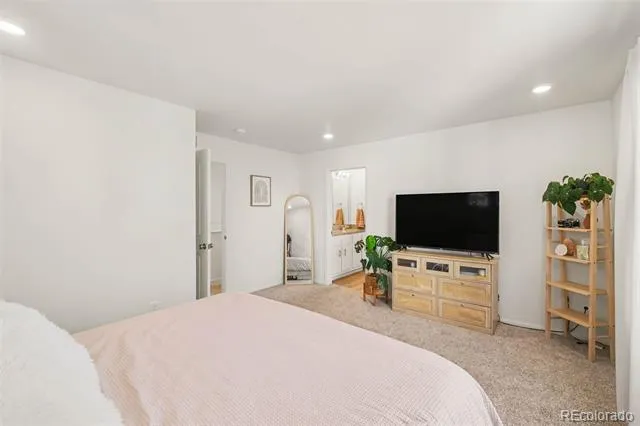 3512 Streamwood Drive Johnstown, CO 80534