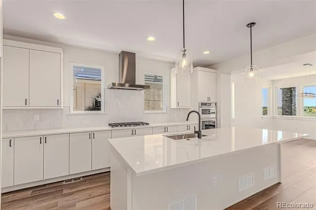 763 Mountain Drive Longmont, CO 80503