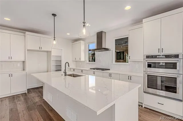 763 Mountain Drive Longmont, CO 80503