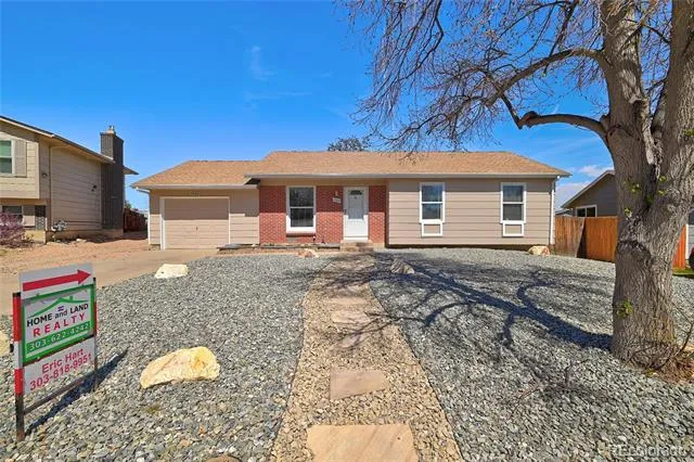 2008 S Idalia Street Aurora, CO 80013