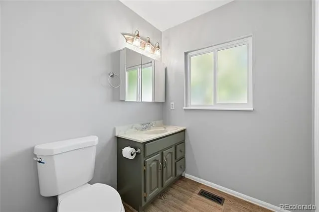 2008 S Idalia Street Aurora, CO 80013