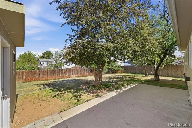 2008 S Idalia Street Aurora, CO 80013