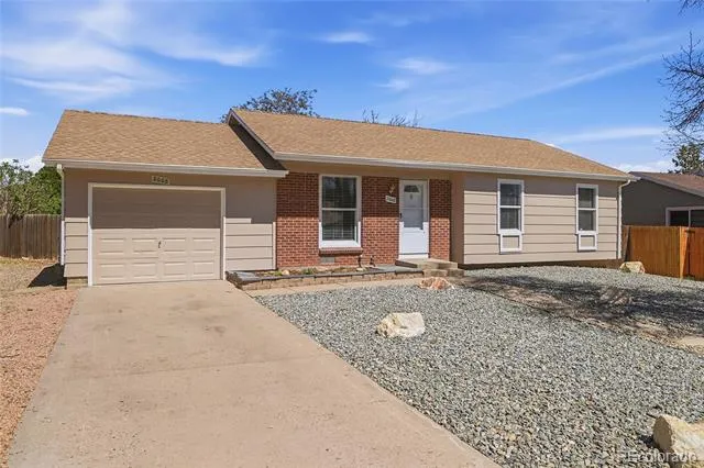 2008 S Idalia Street Aurora, CO 80013