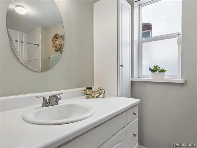 4244 Umatilla Street Denver, CO 80211
