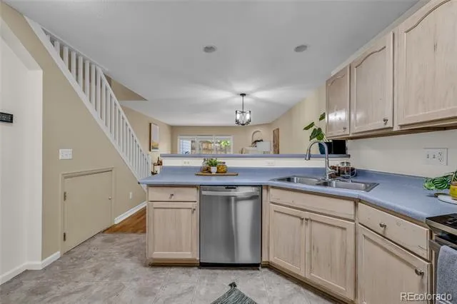 5242 W 68th Avenue Arvada, CO 80003