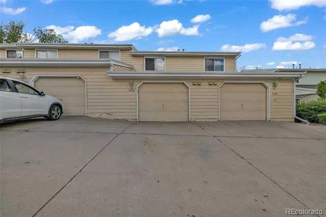 5242 W 68th Avenue Arvada, CO 80003