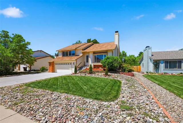 780 Bayfield Drive Colorado Springs, CO 80906