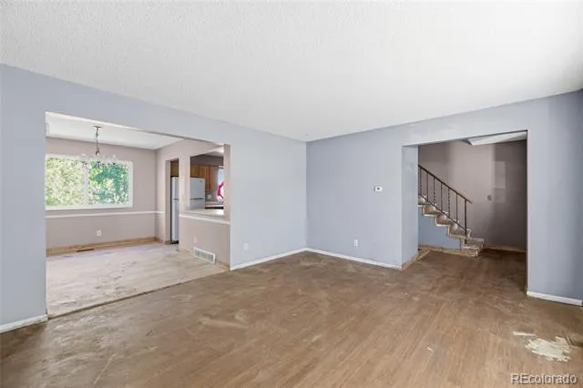 1404 S Vaughn Circle Aurora, CO 80012