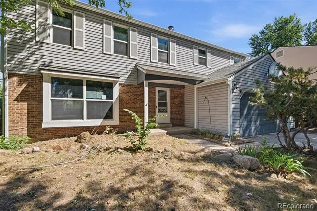1404 S Vaughn Circle Aurora, CO 80012