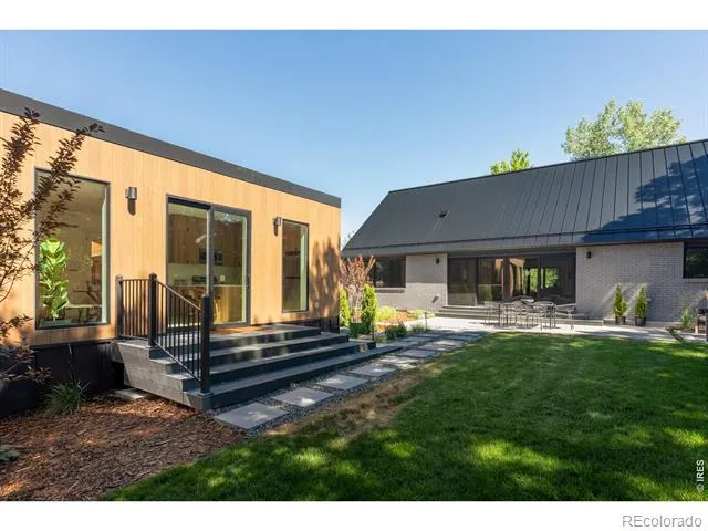 1760 Hawthorn Place Boulder, CO 80304