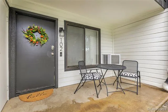 532 Oakwood Drive #B102 Castle Rock, CO 80104