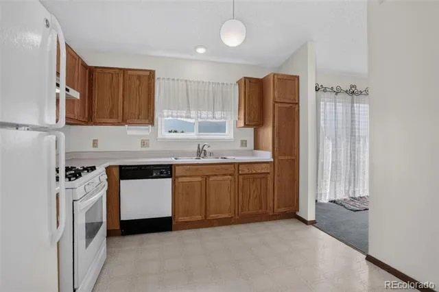 5230 Bradley Circle Colorado Springs, CO 80911