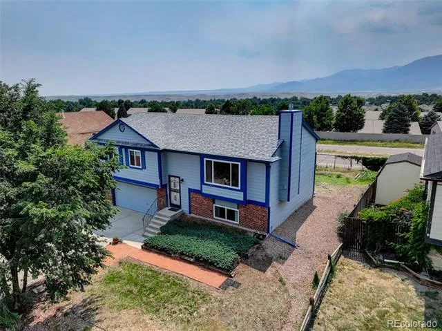 5230 Bradley Circle Colorado Springs, CO 80911