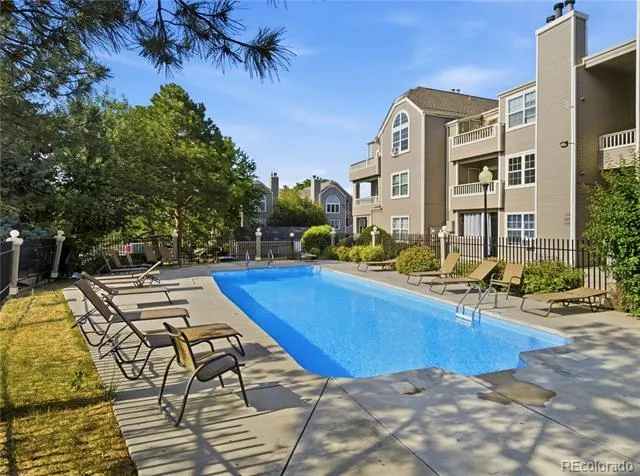 5705 W Atlantic Place #106 Lakewood, CO 80227