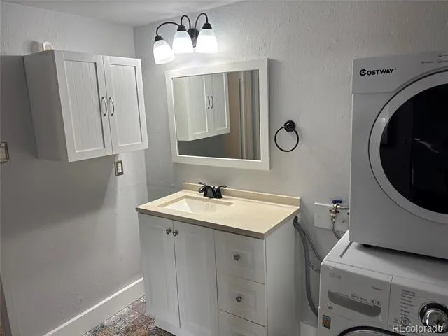 9995 E Harvard Avenue #282 Denver, CO 80231