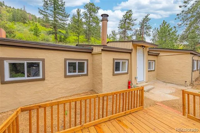 4390 Prairie Street Cascade, CO 80809