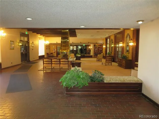 8060 E Girard Avenue #711 Denver, CO 80231