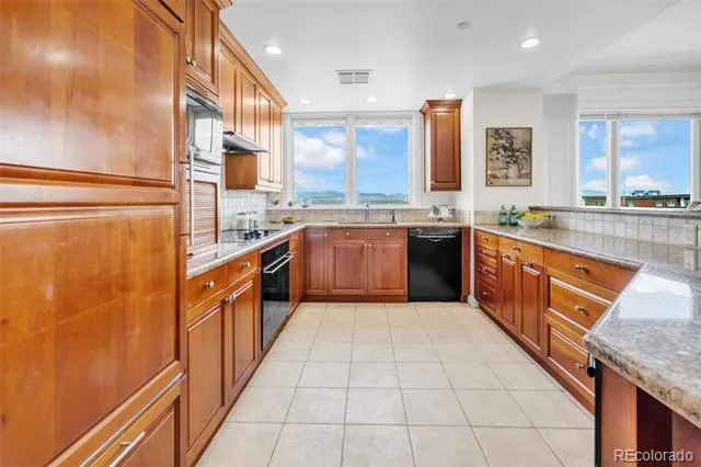 400 E 3rd Avenue #1004 Denver, CO 80203