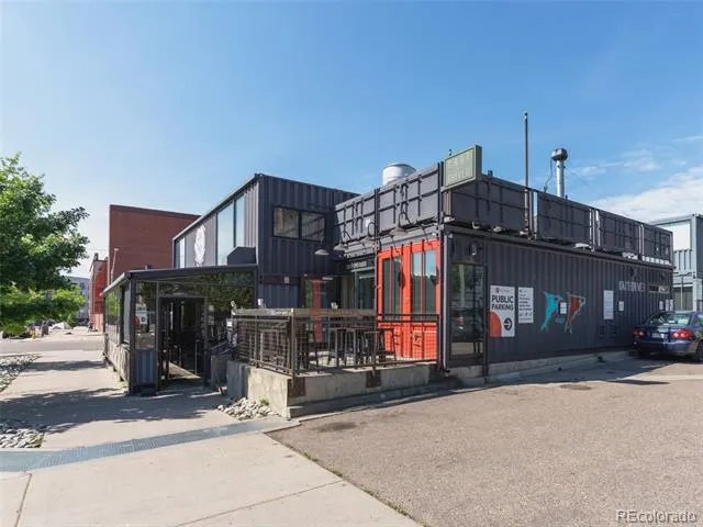 2521 Lawrence Street Denver, CO 80205