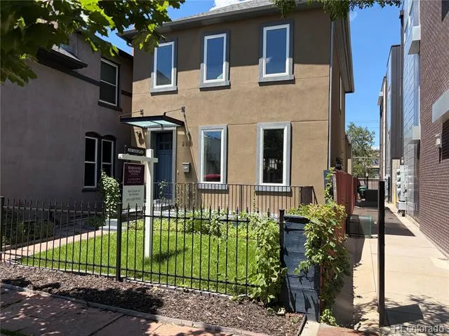 2521 Lawrence Street Denver, CO 80205