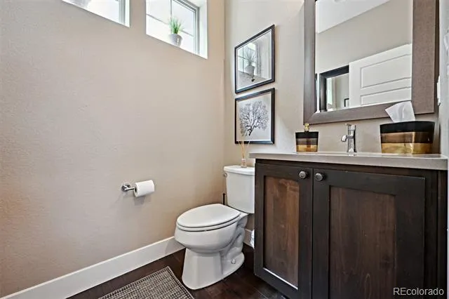 15569 W La Salle Avenue Lakewood, CO 80228