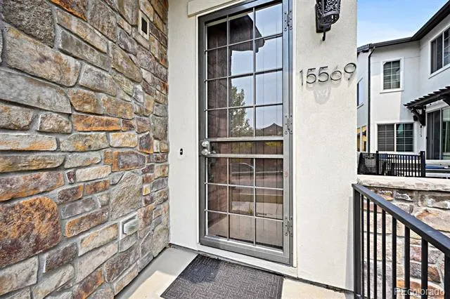 15569 W La Salle Avenue Lakewood, CO 80228