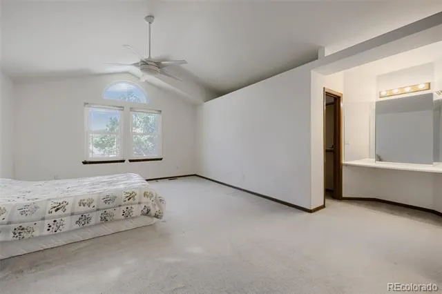 1189 Ridgeview Circle Broomfield, CO 80020