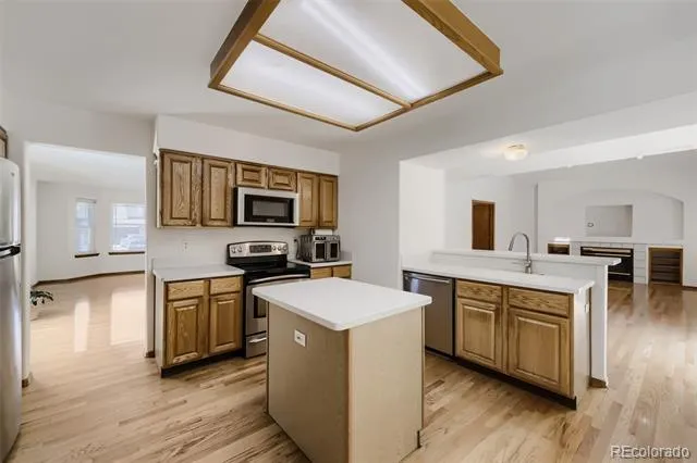 1189 Ridgeview Circle Broomfield, CO 80020