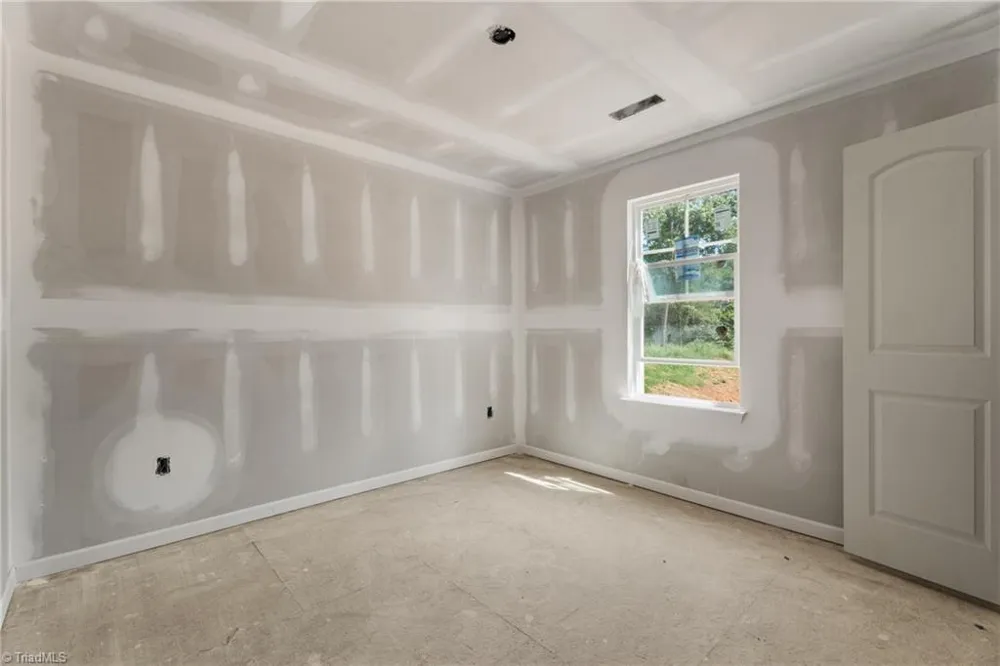 113 Barlow Circle Winston-Salem, NC 27105