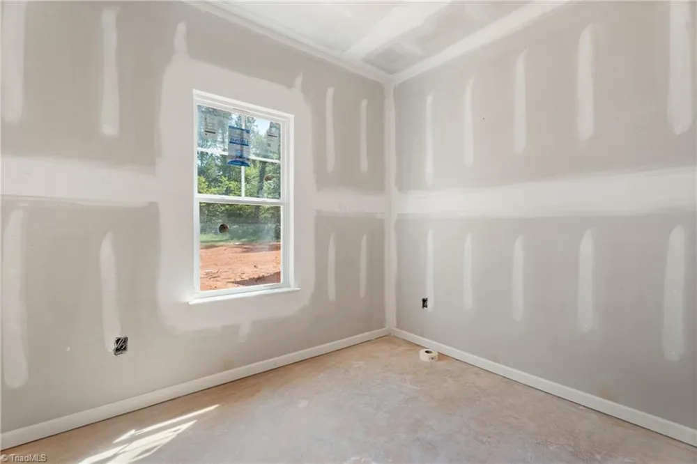 113 Barlow Circle Winston-Salem, NC 27105