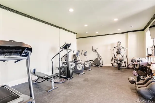 6963 S Espana Way Aurora, CO 80016