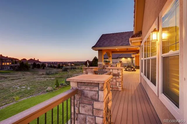6963 S Espana Way Aurora, CO 80016