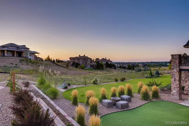 6963 S Espana Way Aurora, CO 80016