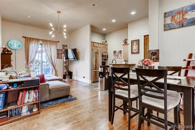 6963 S Espana Way Aurora, CO 80016