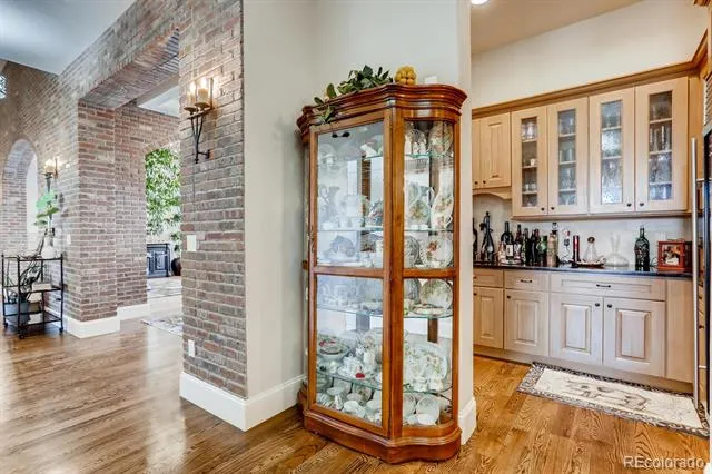 6963 S Espana Way Aurora, CO 80016