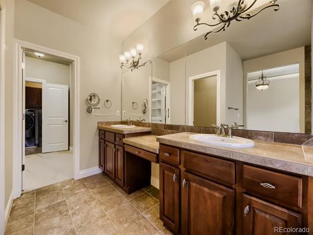 9241 Grafton Drive Lone Tree, CO 80124
