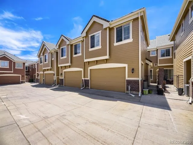 9241 Grafton Drive Lone Tree, CO 80124