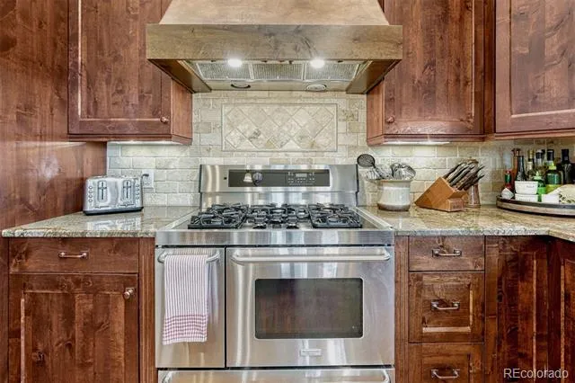 9565 Oak Springs Trail Franktown, CO 80116