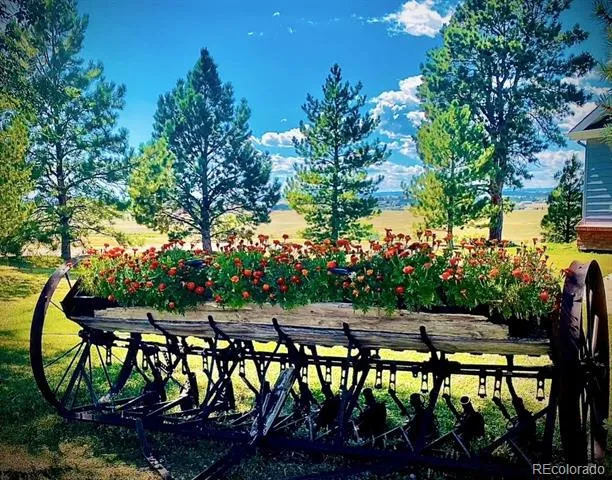35187 County Road 17 Elizabeth, CO 80107