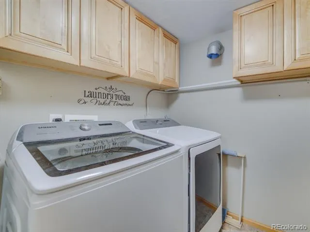 6566 S Ammons Court Littleton, CO 80123