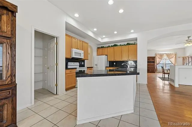 4969 S Malaya Way Aurora, CO 80015