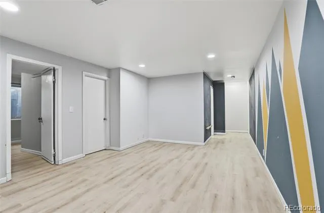5716 S Lisbon Way Centennial, CO 80015