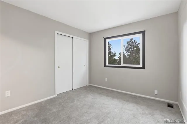 5716 S Lisbon Way Centennial, CO 80015