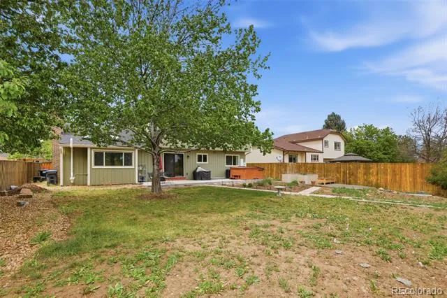 5716 S Lisbon Way Centennial, CO 80015