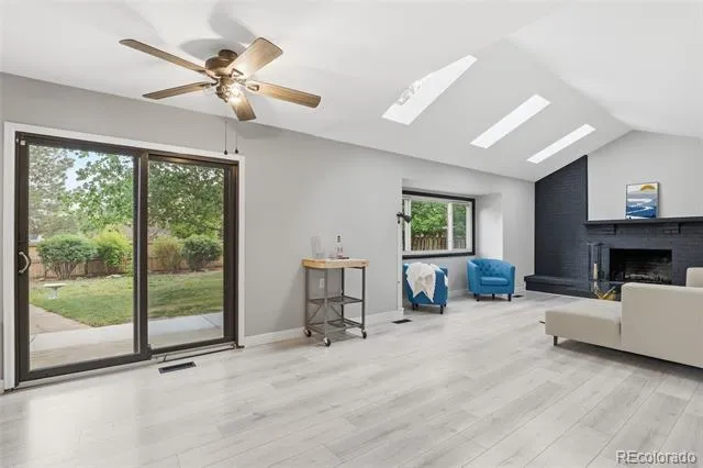 5716 S Lisbon Way Centennial, CO 80015