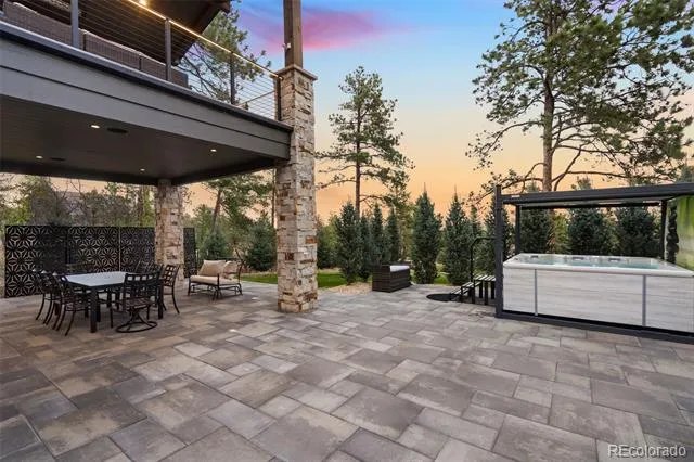 1685 Oakmoor Heights Colorado Springs, CO 80906