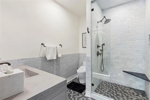 1685 Oakmoor Heights Colorado Springs, CO 80906