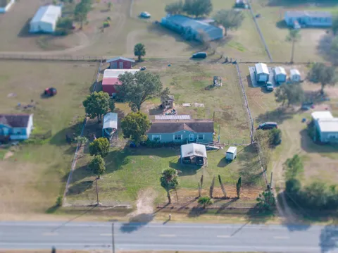 11404 Lithia Pinecrest Road