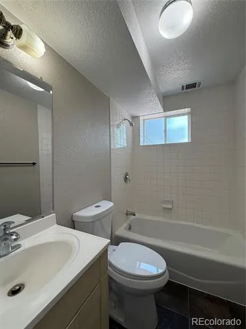 1183 Clinton Street Aurora, CO 80010