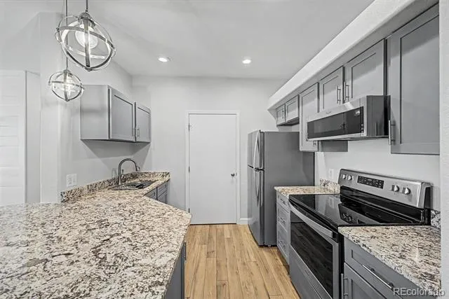 6005 Castlegate Drive #B22 Castle Rock, CO 80108
